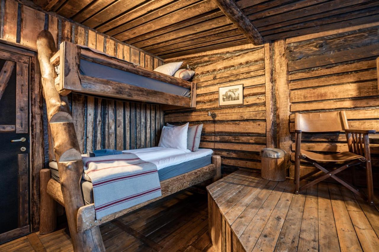 Basecamp Hotel Лонгйир Экстерьер фото